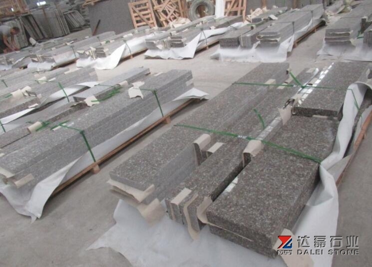 G648 Granite Tombstone Poland Market Wholesale