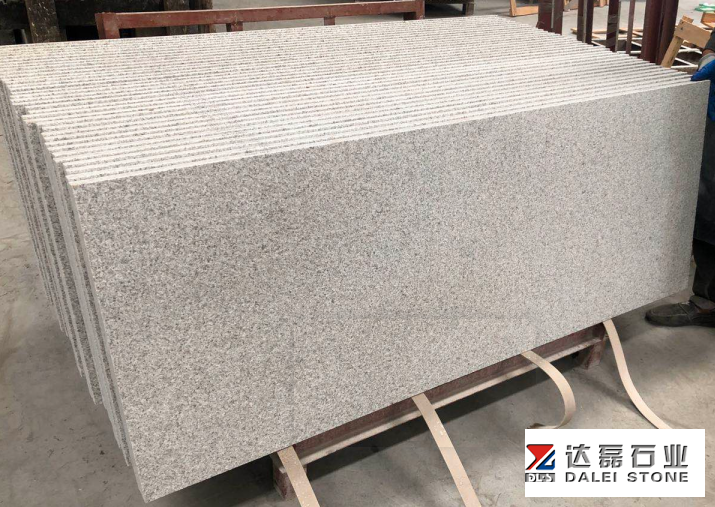New Pearl White Granite Cut To Size Flamed Tiles Grnaite