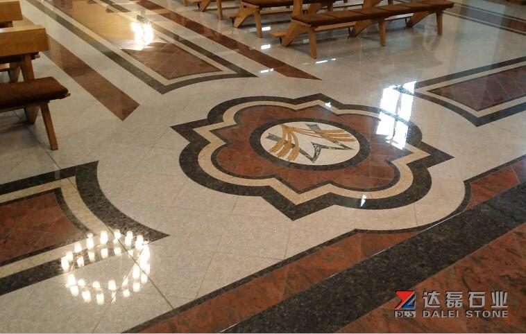 Multicolor Red Granite Tiles Polished Way