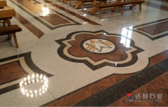 Multicolor Red Granite Tiles Polished Way