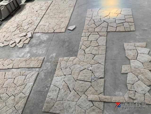 G682 Rusty Yellow Crazy Pavers Paving Tiles