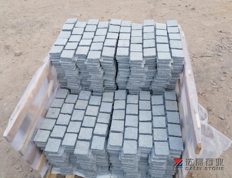 Orginal G654 Padang Dark G654 Cube Stone With Net Flamed