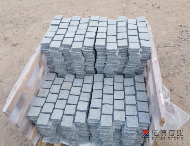 Orginal G654 Padang Dark G654 Cube Stone With Net Flamed