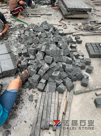Black Basalt Cube Stone Top Flamed Other Sides Natural Split