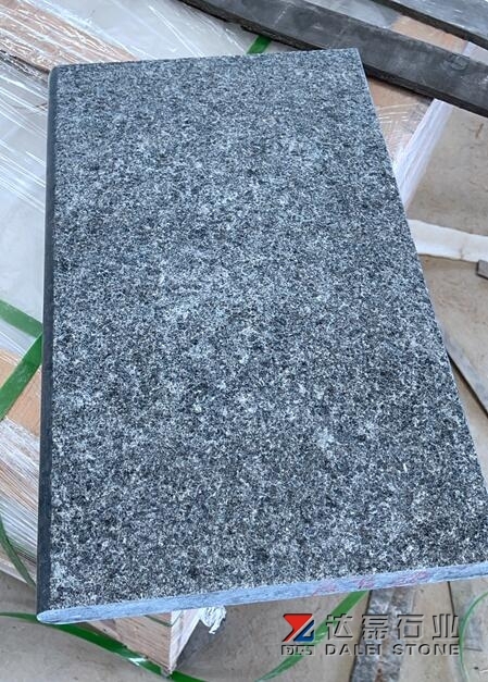 Angola Black Basalt Swimming Pool Coping Tiles Flamed Honed