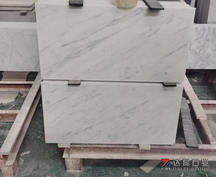 Carrara White Marble Thin Tiles Honed