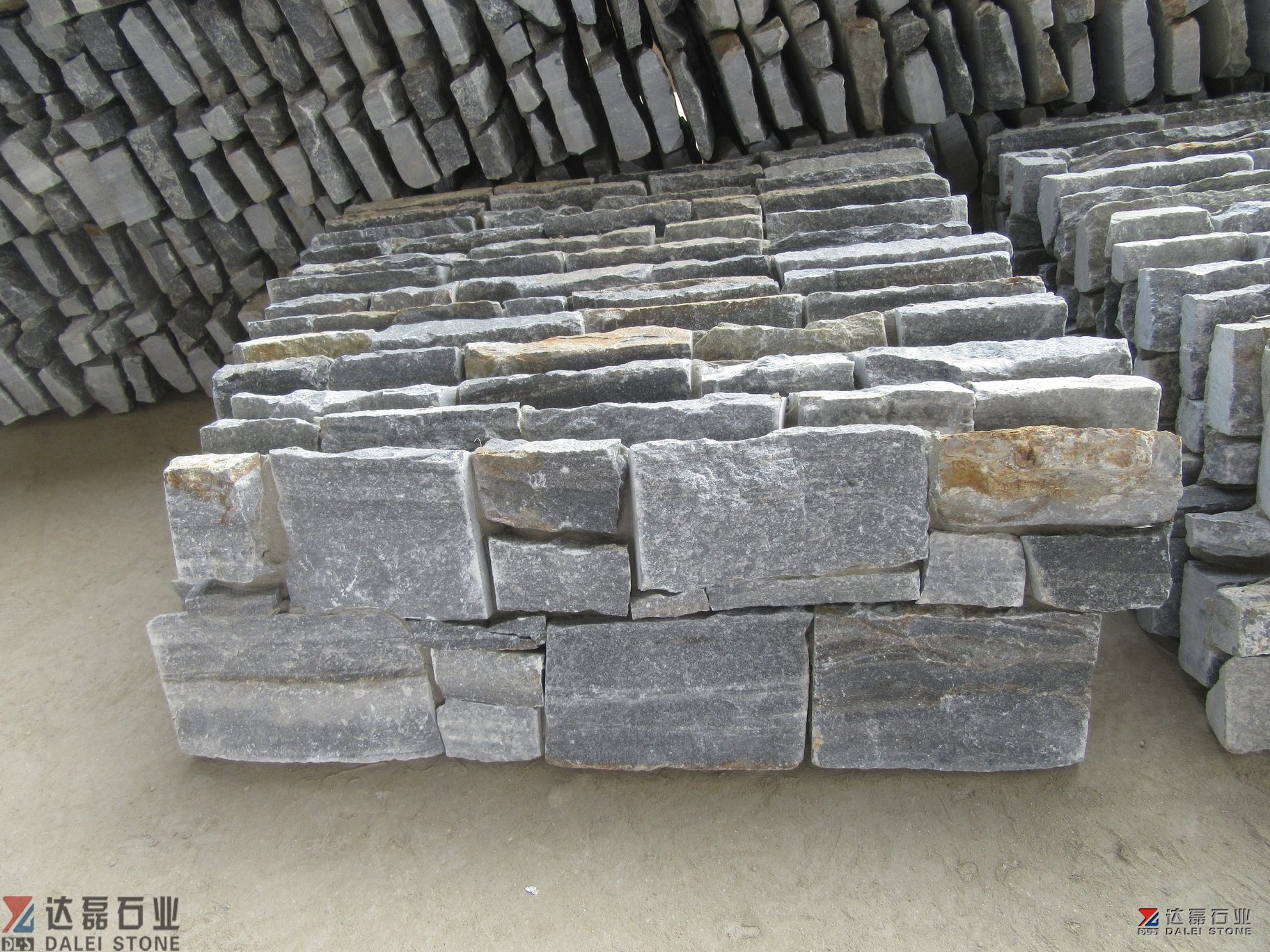 Quartz Culture Stone Veneer Quartz Wall Cladding Stone Retaining Wall Loose Stone