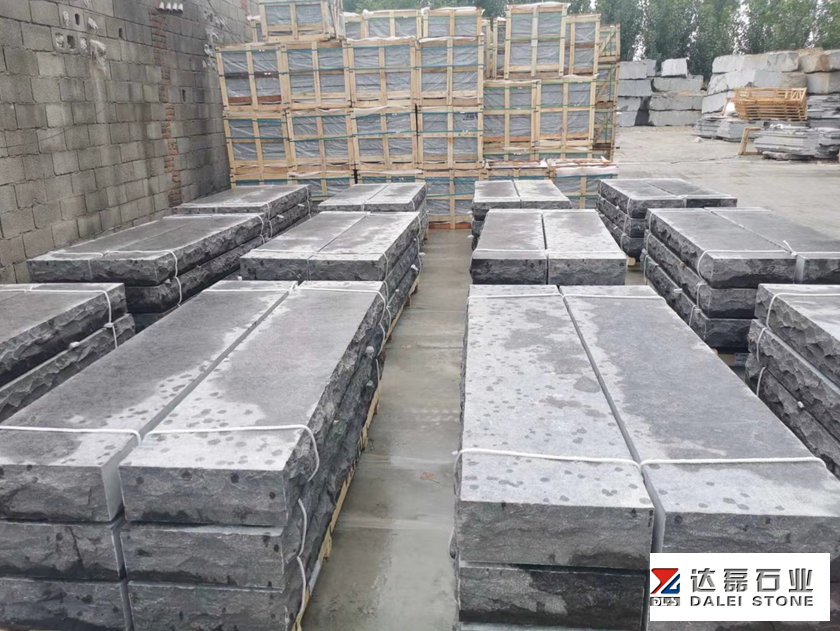 Blue Limestone Rock Face For Wall Facade Flamed