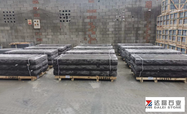 Blue Limestone Rock Face For Wall Facade Flamed