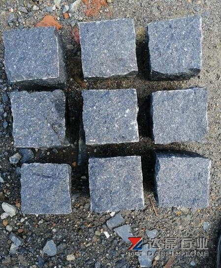 Orginal g684 Black Basalt Natural Split Cube Stone