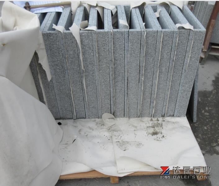 New Padang Dark G654 Granite Tiles Flamed Coping Tiles