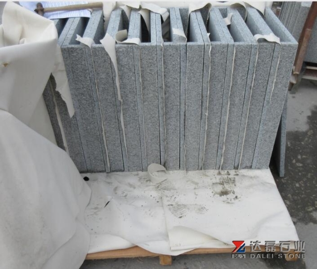 New Padang Dark G654 Granite Tiles Flamed Coping Tiles