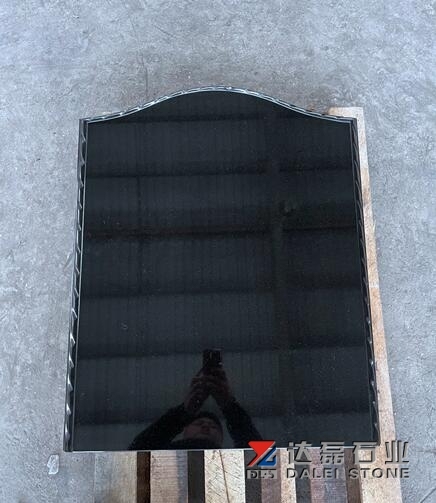 Pure Black Granite Monuments Rope Effect Design Competitive Price