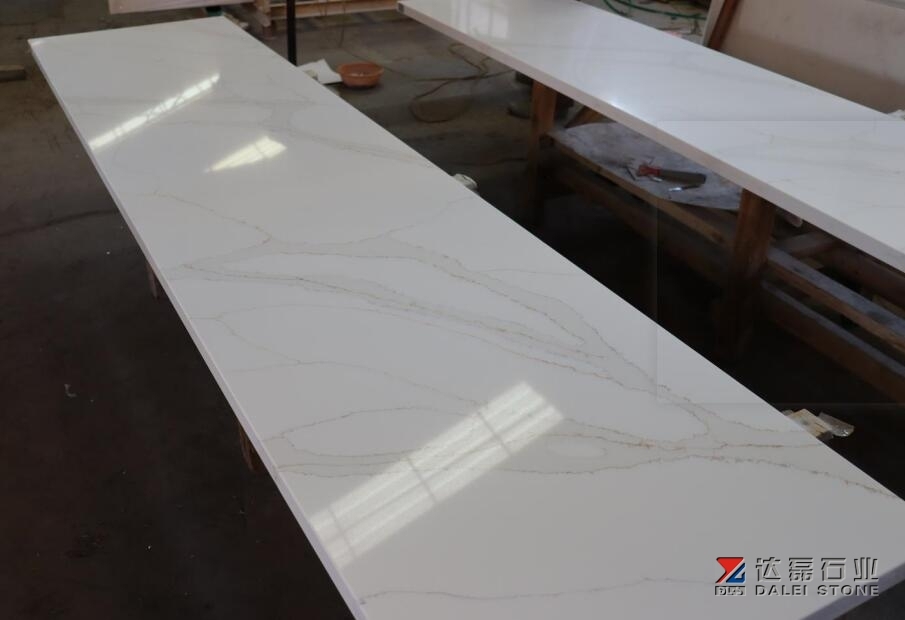 Calacatta White Quartz Slabs Flat Edge Countertops Spalash