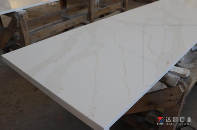 Calacatta White Quartz Slabs Flat Edge Countertops Spalash