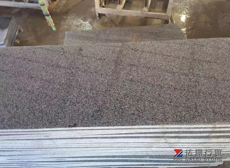 New G654 Granite Small Slabs Polished Wholesale