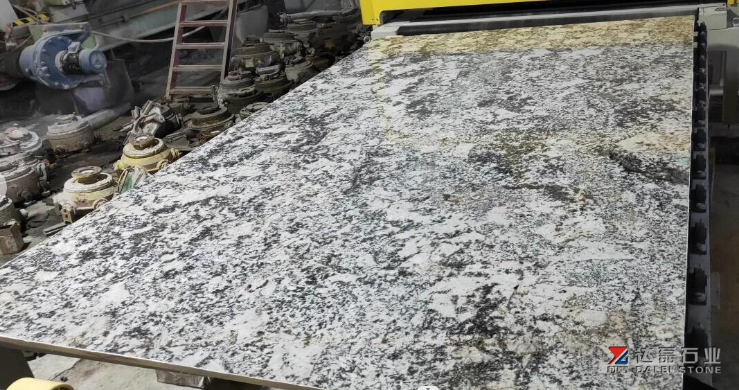 Alaska White Granite Big Slabs Construction Material
