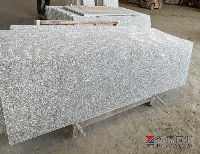 Granite G636 Small Slabs Polished Factory Cutting