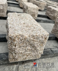 Yellow Rusty Granite G682 All Sides Natural Split Paving Stone
