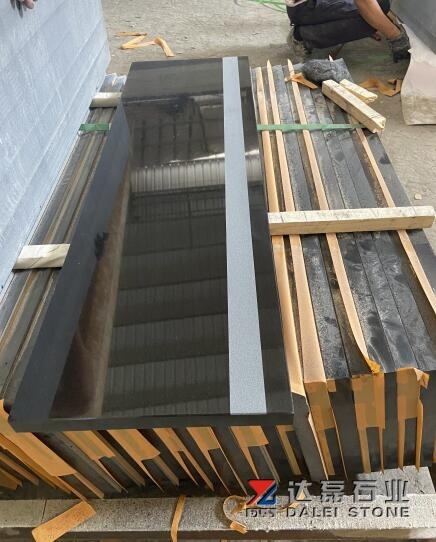 Black Basalt Stairs Steps With Chamfer Factory Cutting