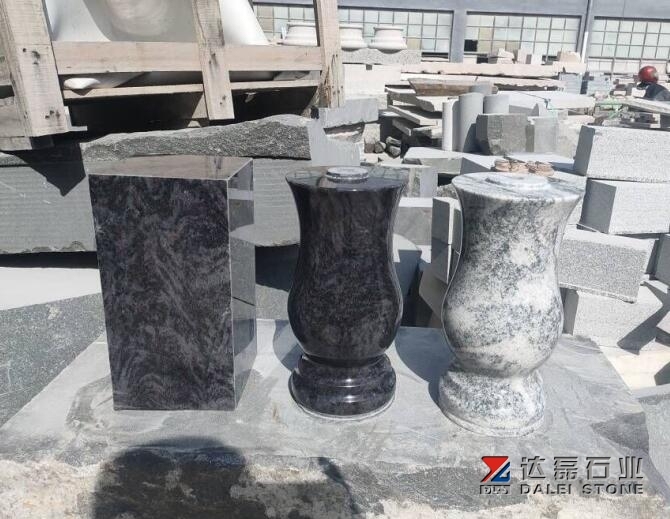 Bahama Blue Vase Wholesale Factory Producing Tombstone