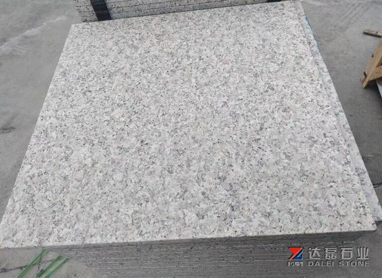 Cheapest Pink Granite Tiles Flamed Pink Color