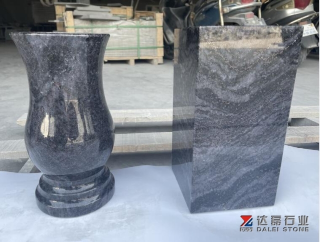 Bahama Blue Vase Wholesale Factory Producing Tombstone