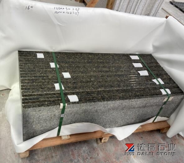Verde Ubatuba Granite Steps Risers Polished Chamfer One Long