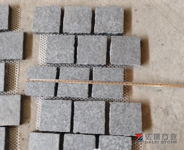 Orginal G684 Basalt Cube Stone Top Flamed Other sides Natural Split