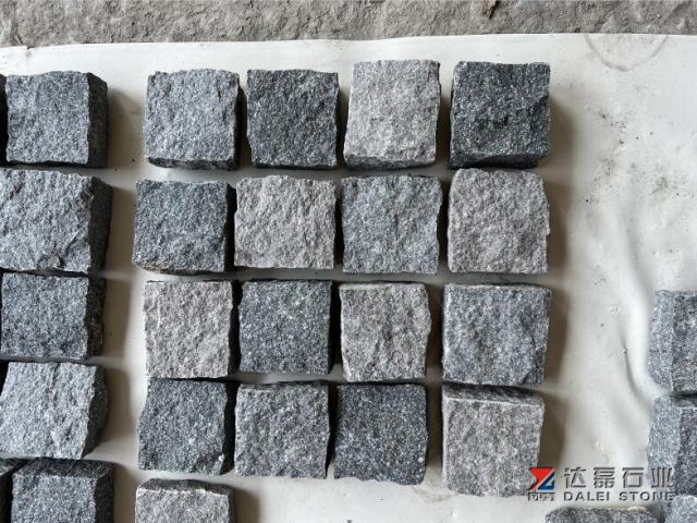 Green Porphyte Porfido Cube Stone Natural Split Finish Way