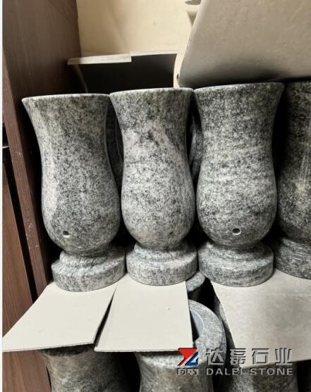 Indian Viscount White Granite Vase Tombstone Monuments Wholesale