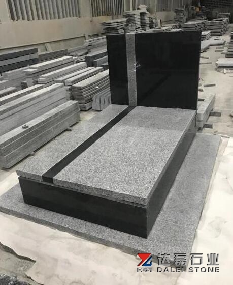 Jilin White Cover Indian Black Headstone Monuments