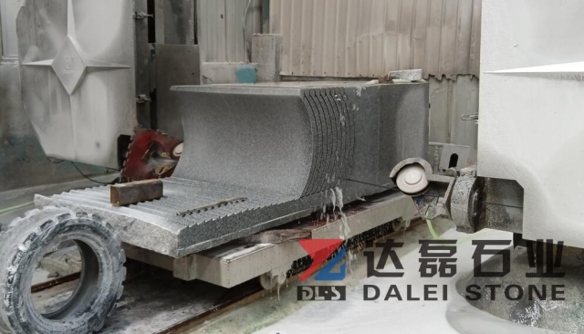 Dalei Manufacture Granite Columns With G603 Granite Polished