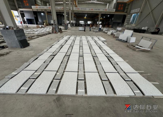 American White Galaxy Granite Flamed Tiles Wall Cladding