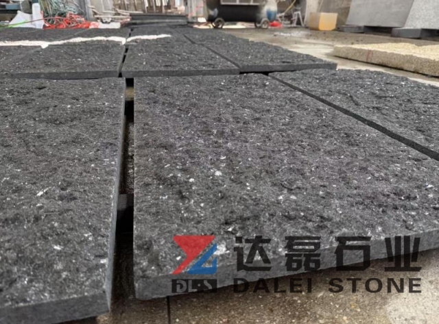 Angola Black Natural Splite Finish Way Wall Cladding