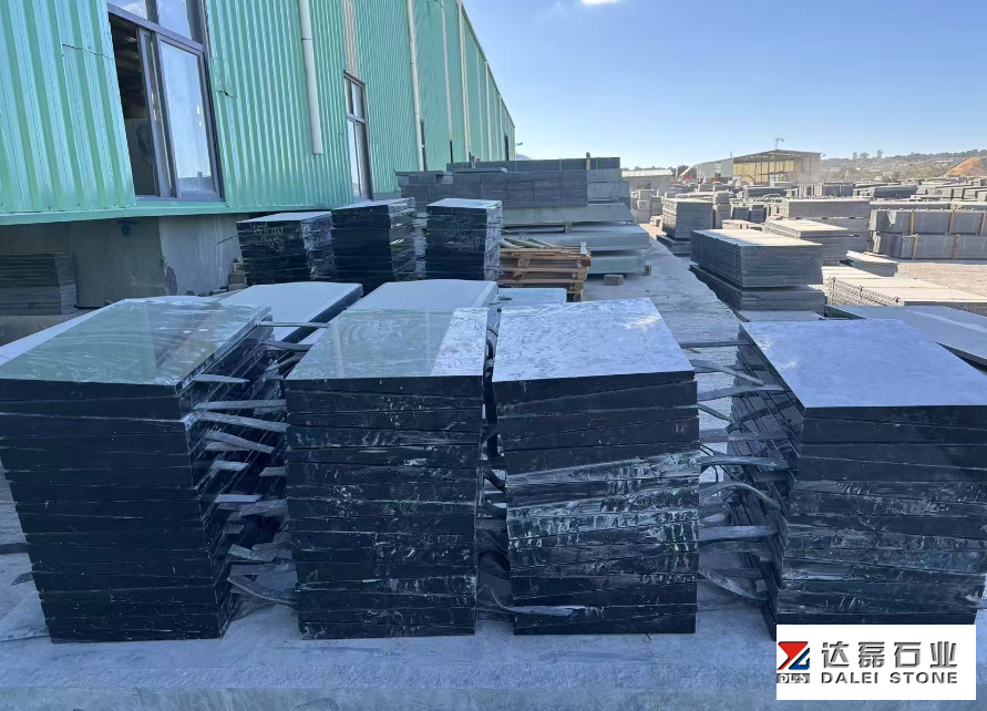 Zimbabwe Black Pure Black Granite Monuments Made in Local