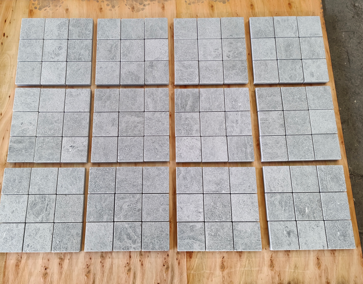 Moonlight Grey Marble Tumble Cube Stone with Net