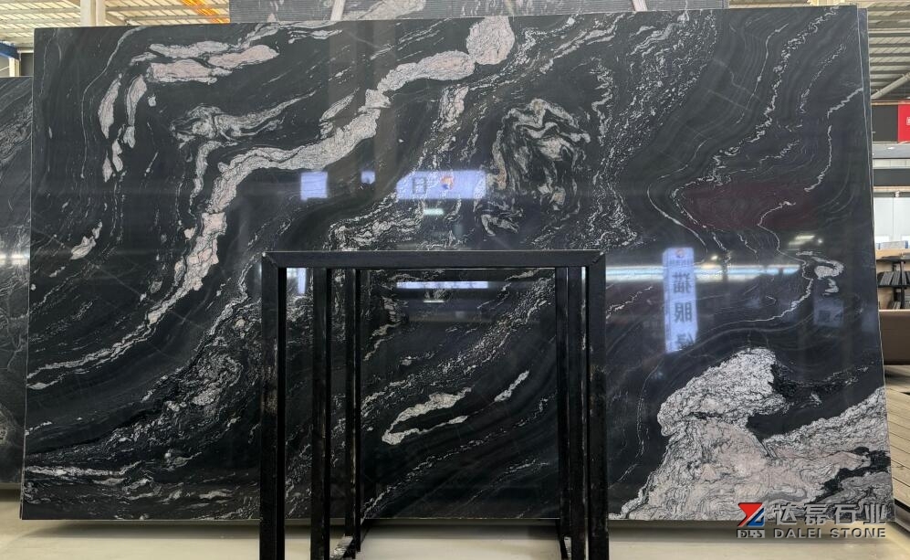China Local Granite Cosmic Black Granite Big Slabs Polished