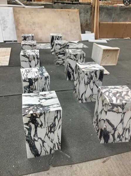 Calacatta Viola Marble Bar Counter