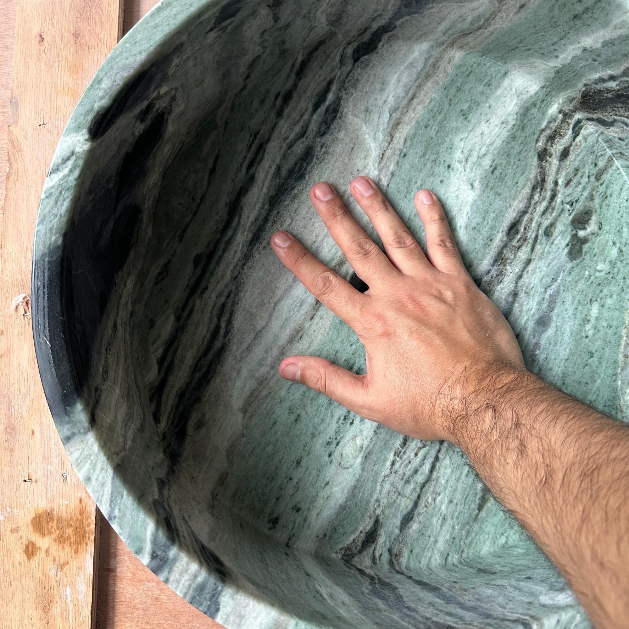 Round Shangri La Green Marble Vessel Sink Natural Marble Wash Basin
