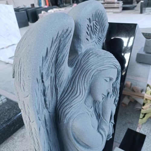 Black Granite Leaning Angel Carved Tombstone Monument