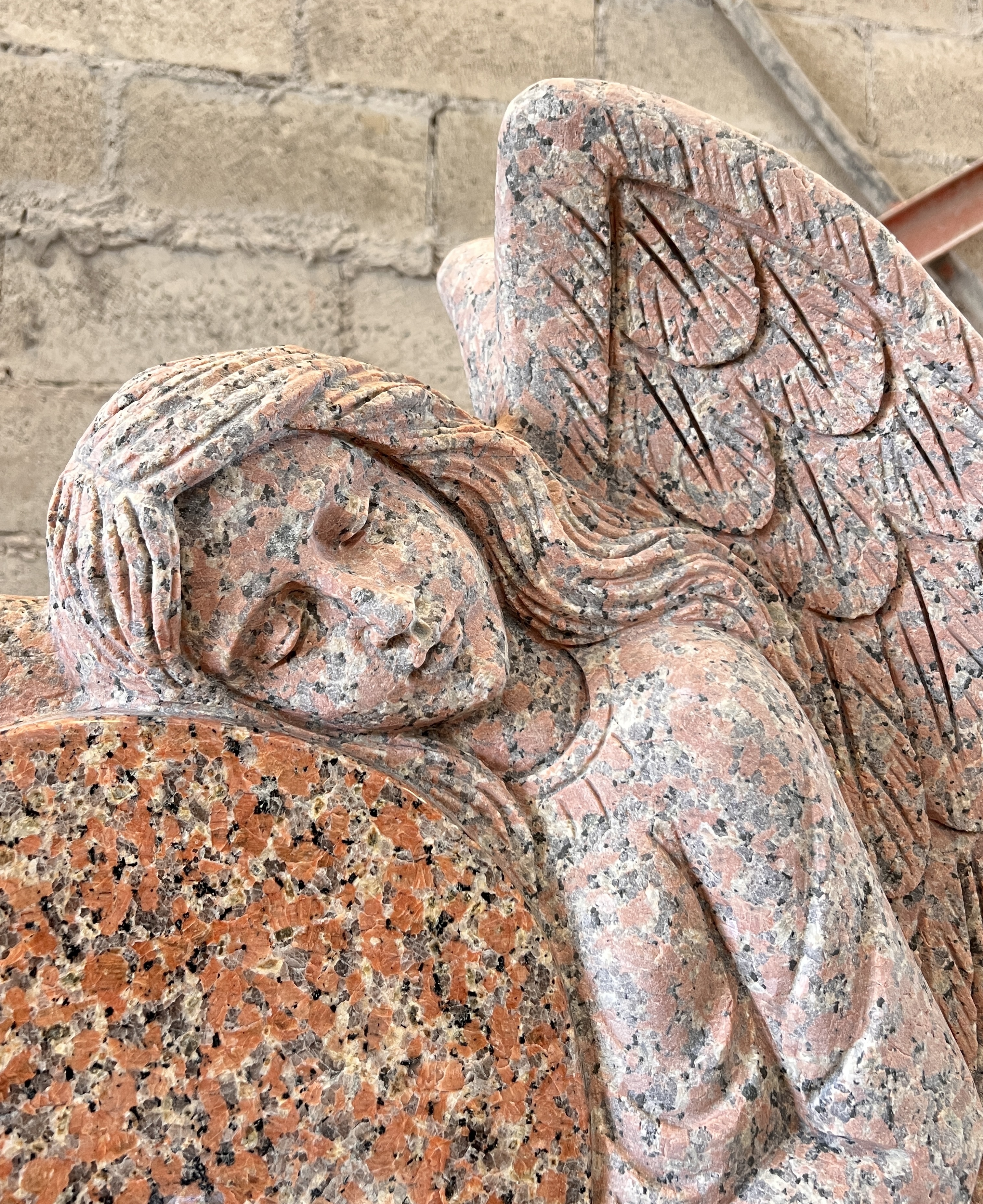 Angel Heart  Memorial Monument Maple Red Granite Tombstone