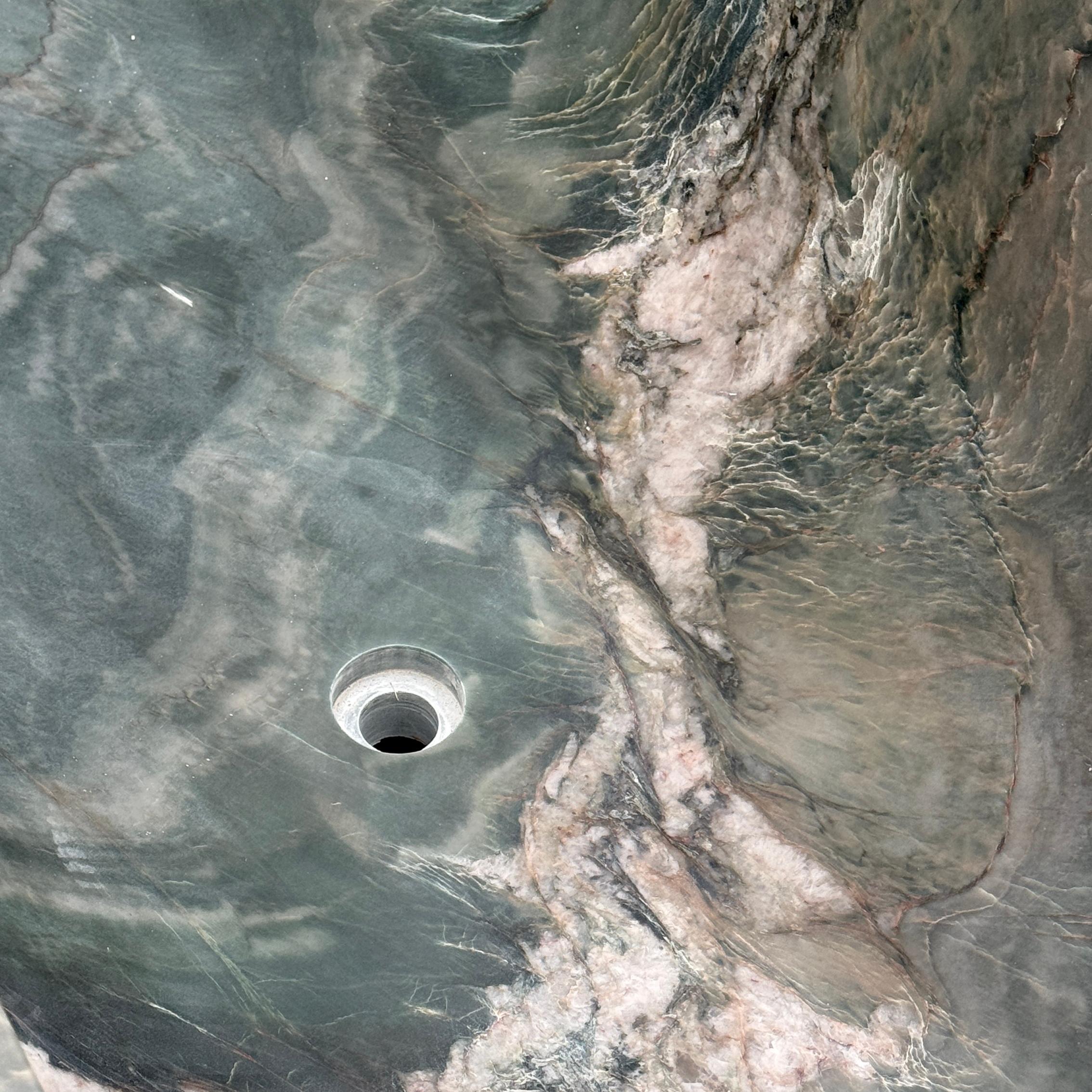 Natural Green Dragon Vein Jade Marble Bathtub