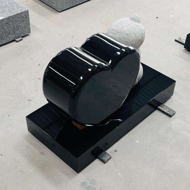 Black Granite Heart Headstone with Teddy Bear Memorial Monument