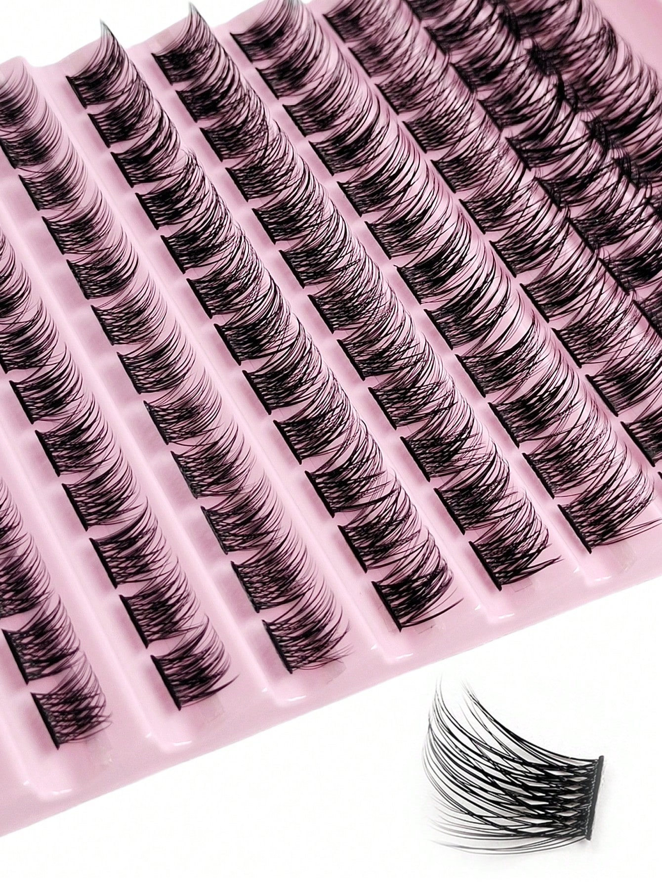 Sibeuna 120 Clusters Individual Cluster Lashes DIY Lash Extension Crossed Wispy Soft Daily Cluster Lashes Thin Band Natural False Eyelashes