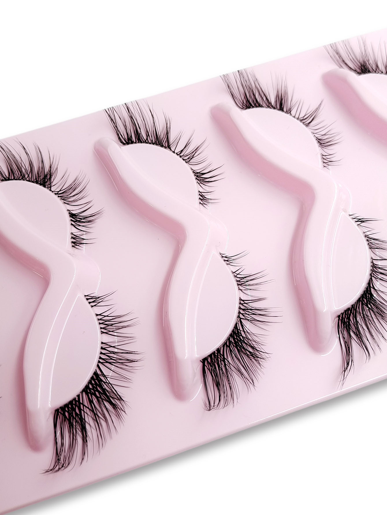Sibeuna  5 Pairs Cat Eye False Eyelashes Natural Crisscross Eyelashes Clear Band Natural Look Wispy Lashes Eyelash Extension Makeup