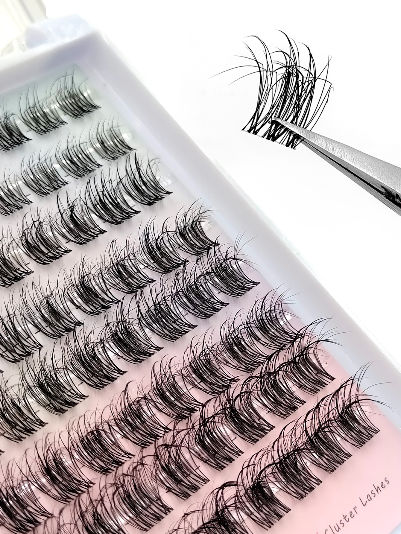 Sibeuna 96PCS Fluffy Lashes Natural Look Wispy Lashes D Curl Clusters Lashes Messy And Charming Lashes Travel Essentials Suitable For Beginners