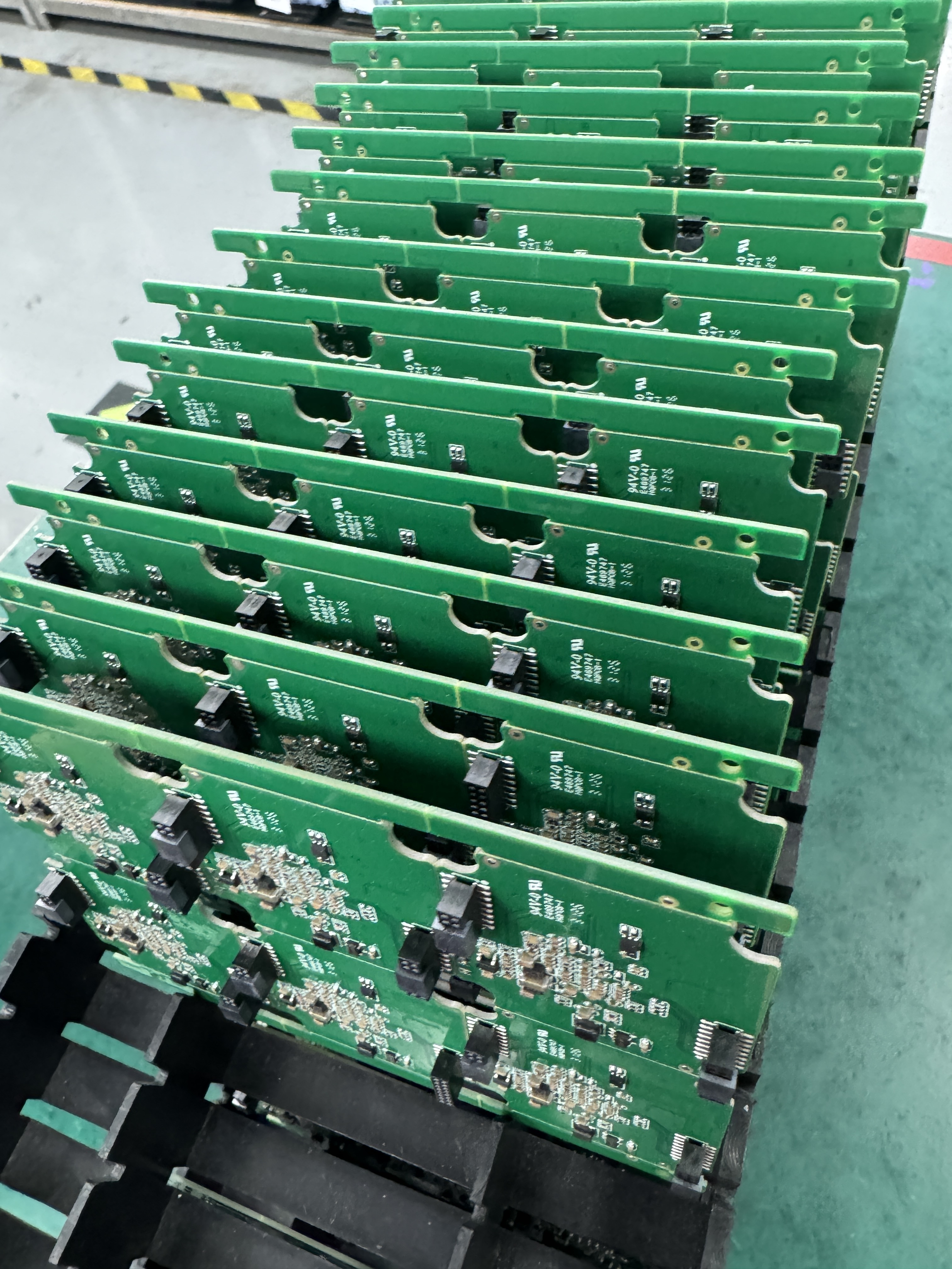 DIP Customized Double-Sided FR-4 PCB Circuit Board Assembly HASL Lead Free Surface Finishing-Fast PCBA Service MOQ 1 Piece 1.6mm,XLX Electronics,DIP Customized Double-Sided FR-4 PCB Circuit Board Assembly HASL Lead Free Surface Finishing-Fast PCBA Service MOQ 1 Piece 1.6mm