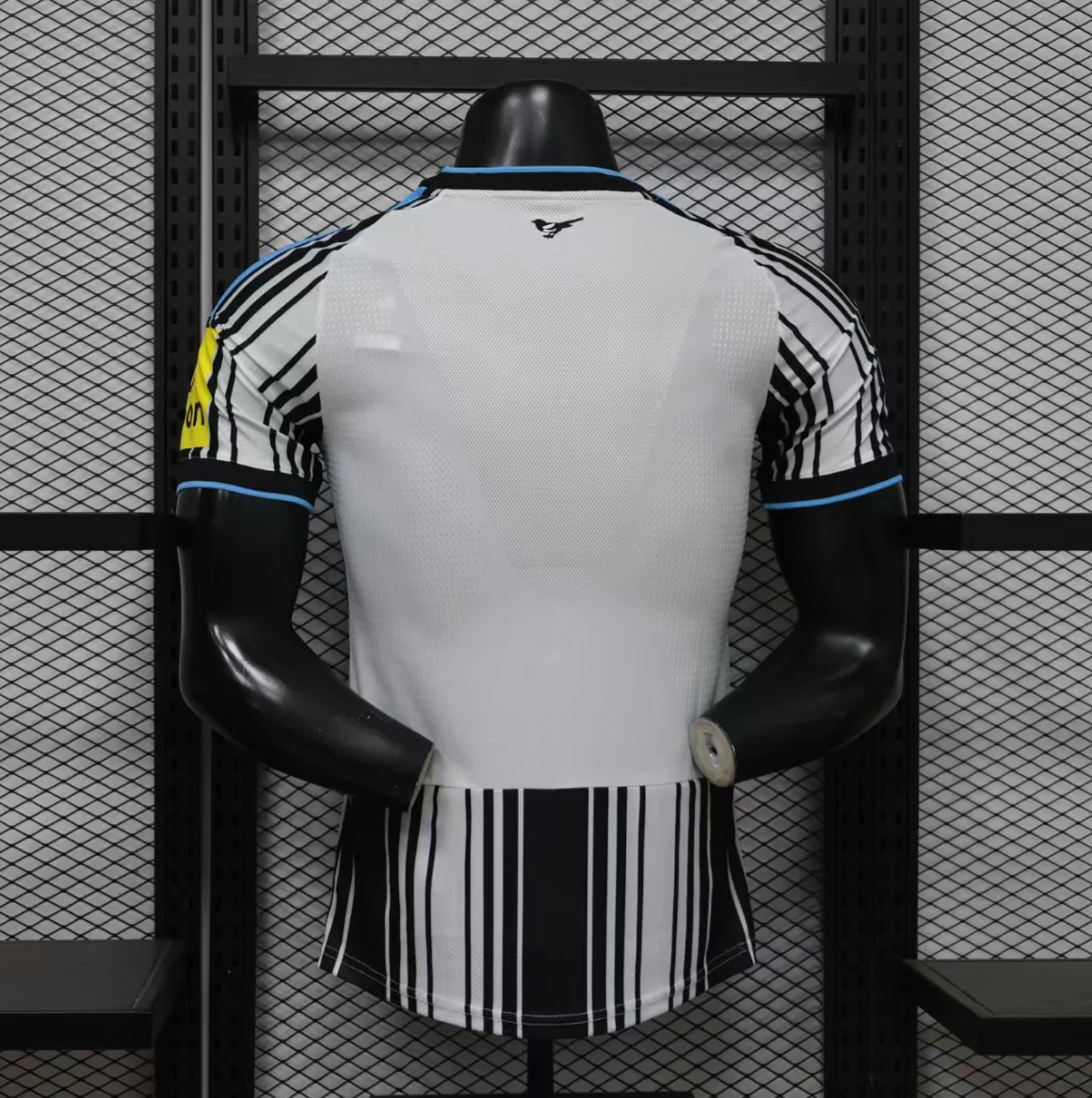 Newcastle United Home Jersey Player version 26/27