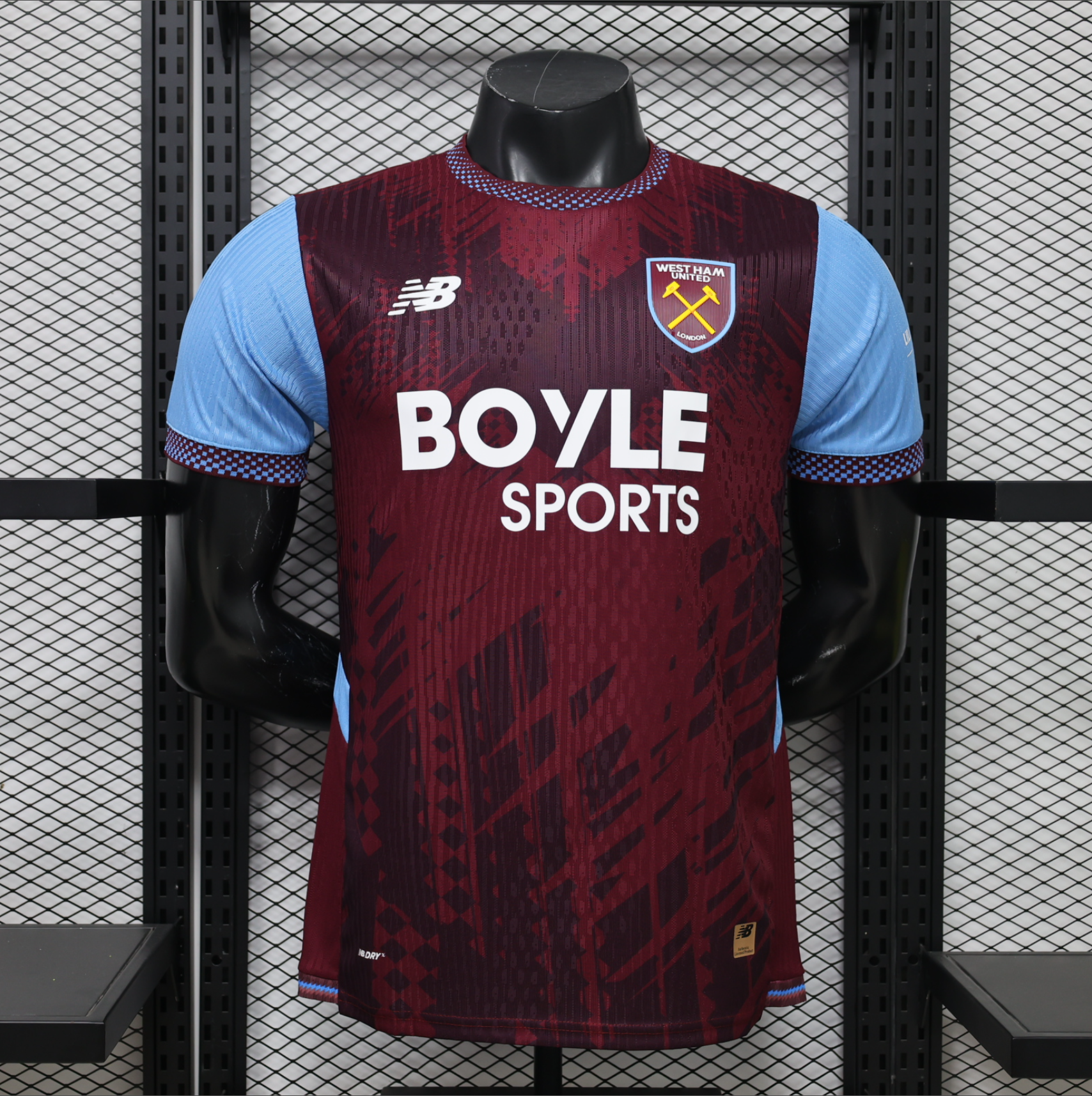 West Ham home player jersey 26/27